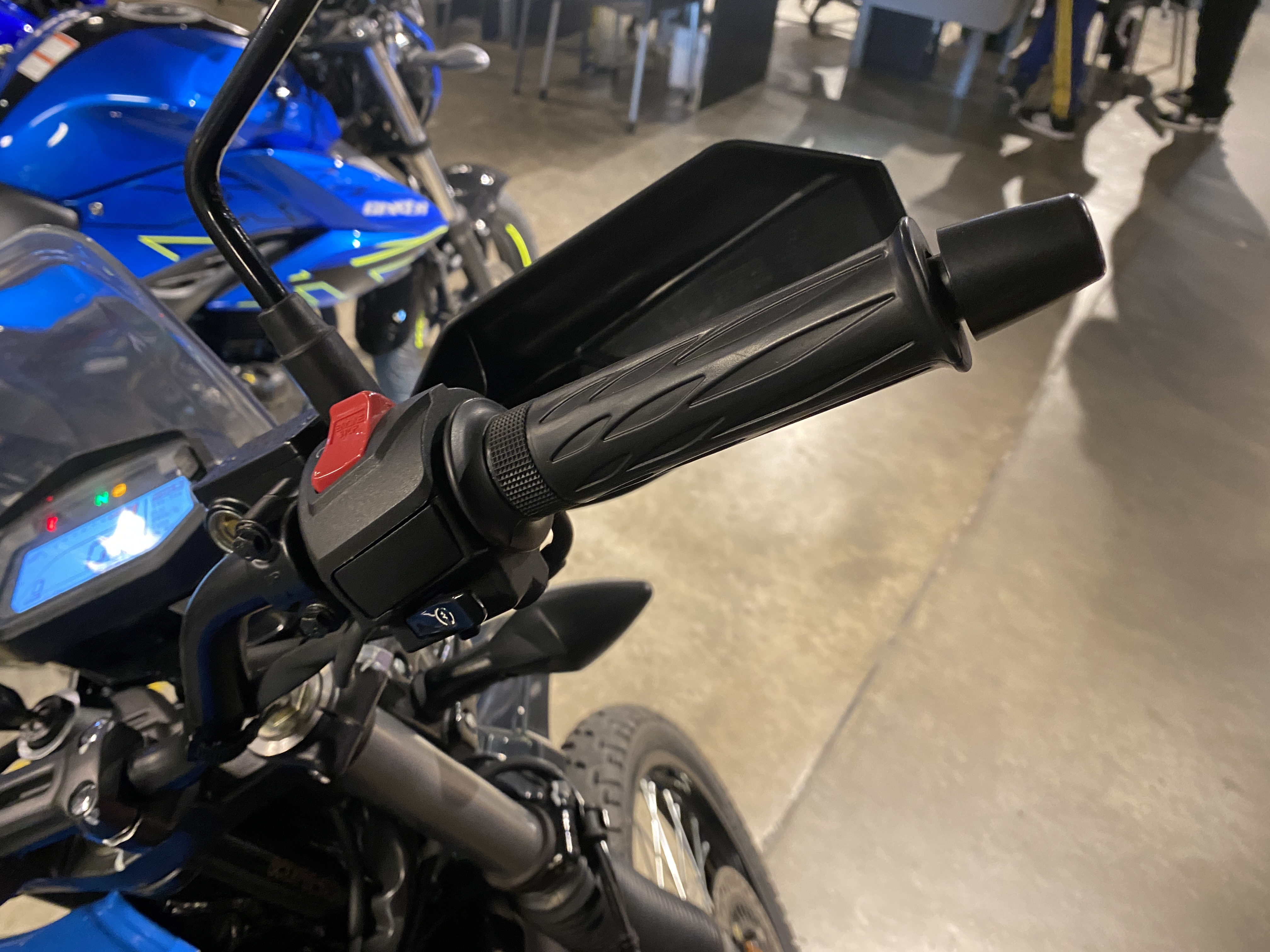 Moto Hero Xpulse 200 usado 2025 con 2400 km 1M